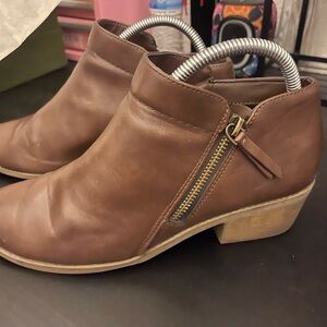 Brown boots